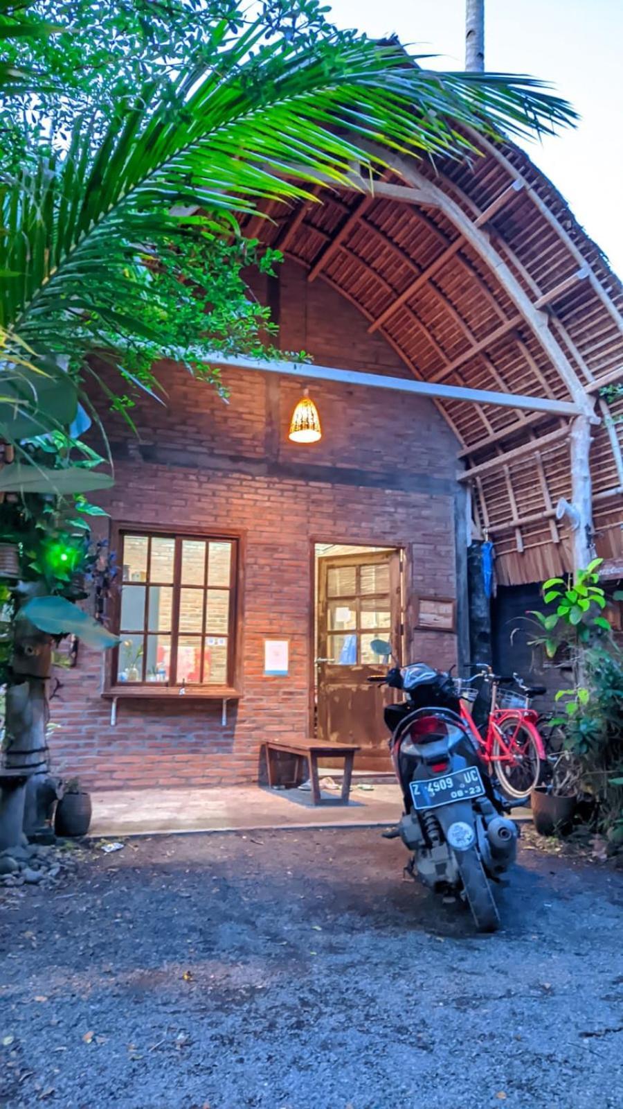 Coconut Tree Cottages Batukaras Exteriör bild